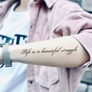 Красивые татуировки надписи для девушек на руке (67 фото)
