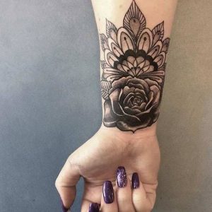 tatuajes en la mu eca para mujeres 8