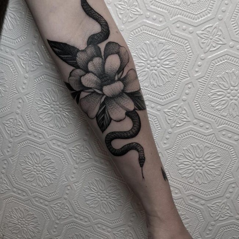 Татуировки змеи: значение